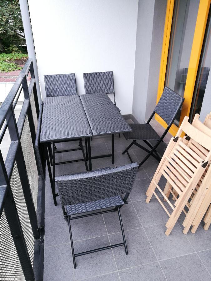 Bein Apartment With Parking Brno Exterior photo