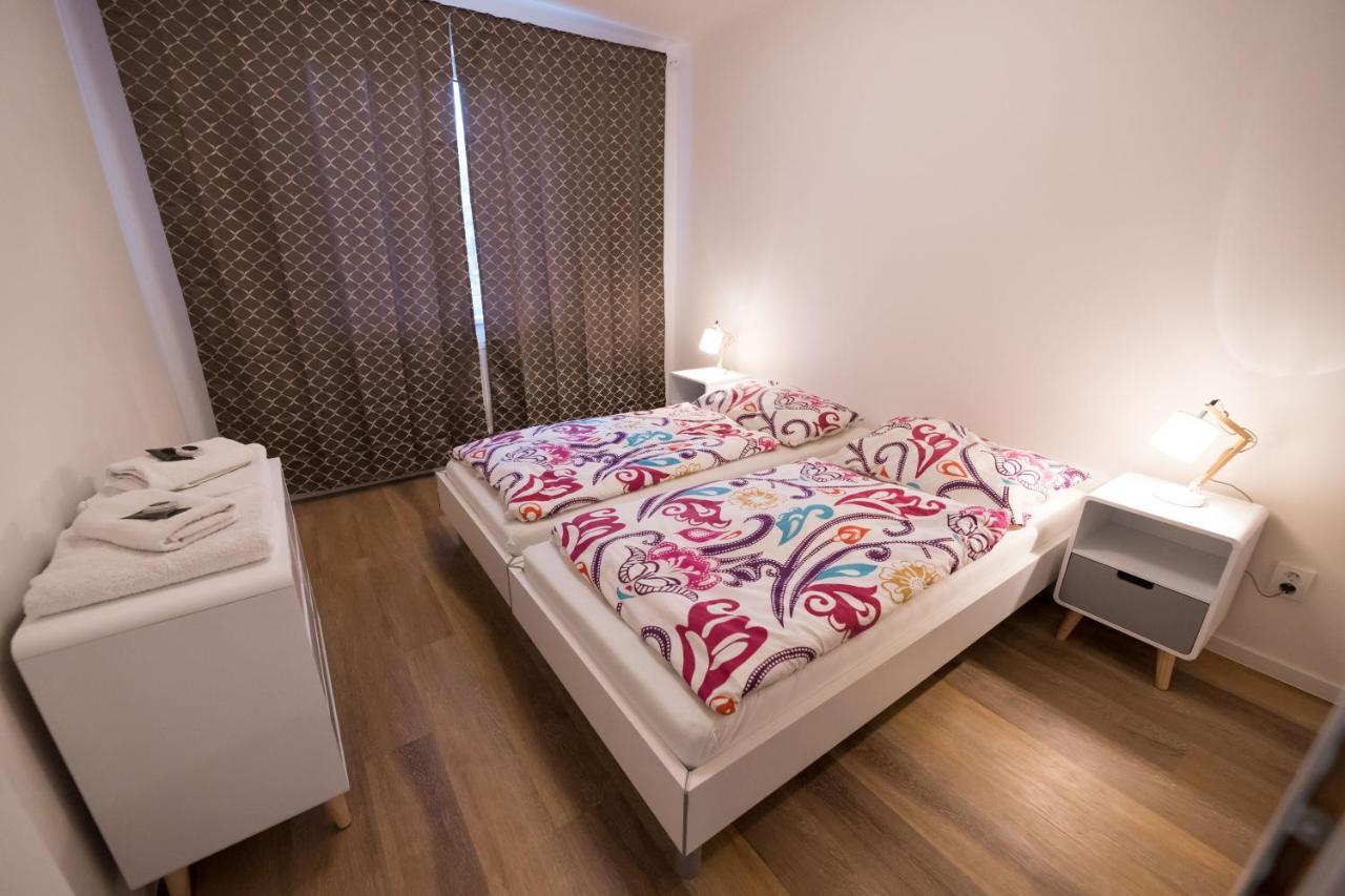 Bein Apartment With Parking Brno Exterior photo